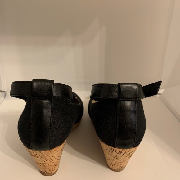 Wedge Shoes - Picture 3 of 3